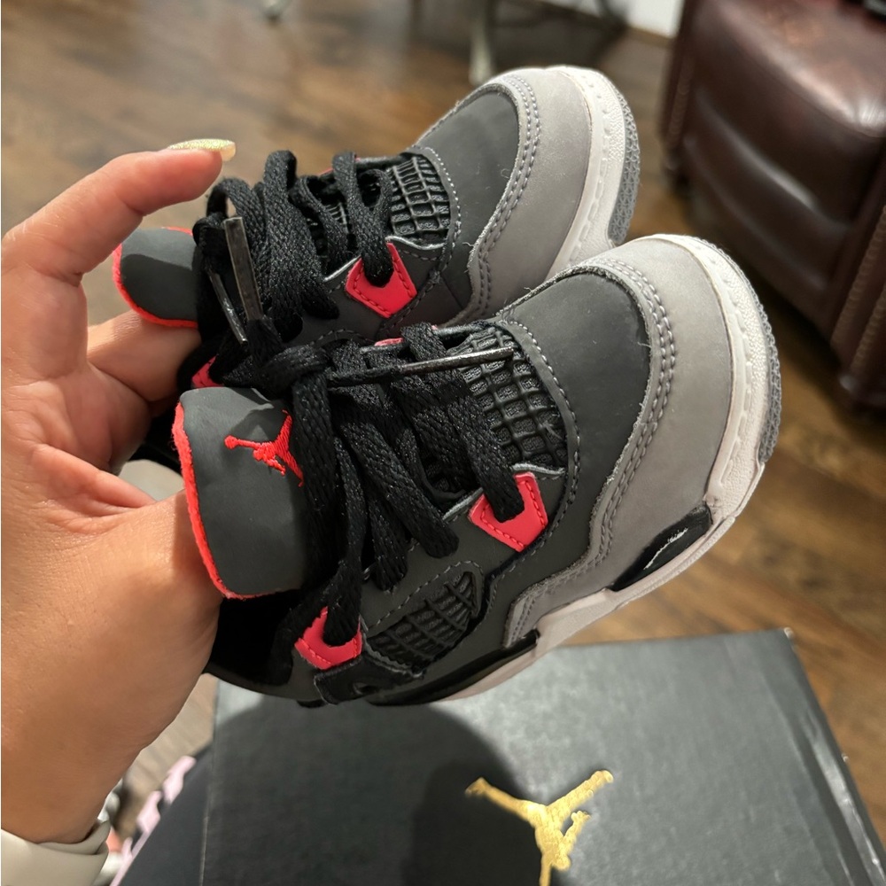 Jordan 4 Retro TD Black Red Gray Sneakers - Picture 5 of 10